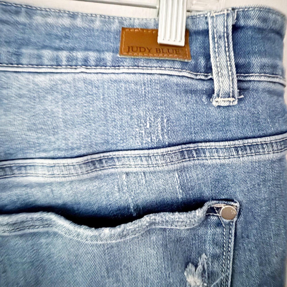 Judy Blue Boyfriend Jeans Women 20W Blue Distressed High Rise Button Fly Casual - Picture 5 of 10